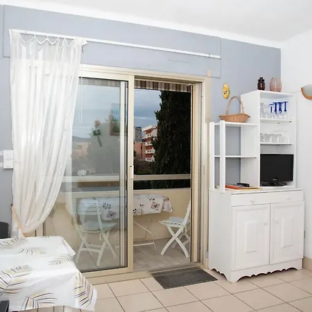 Apartmán 4 Personnes, Face A La Plage, Climatise, Parking - Fr-1-803-31 Le Lavandou